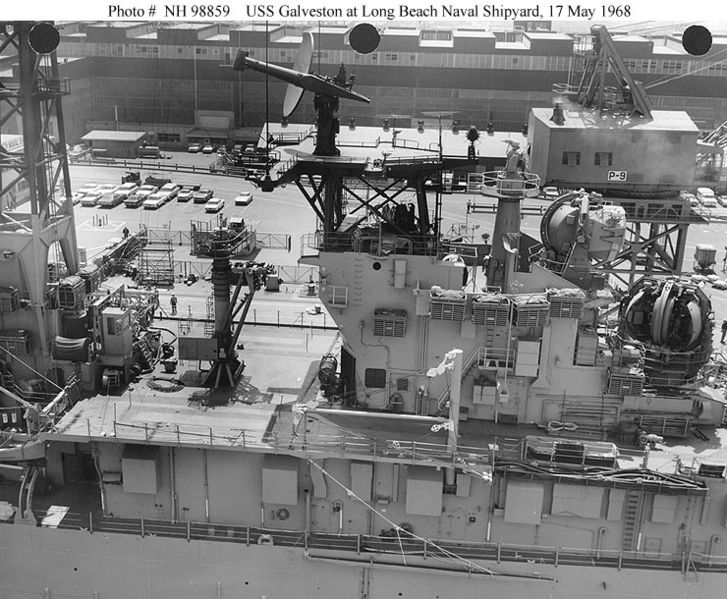 Arquivo:USS Galveston 1945 After Superstructure.jpeg