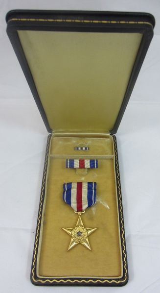 Plik:Silver Star Medal.jpg