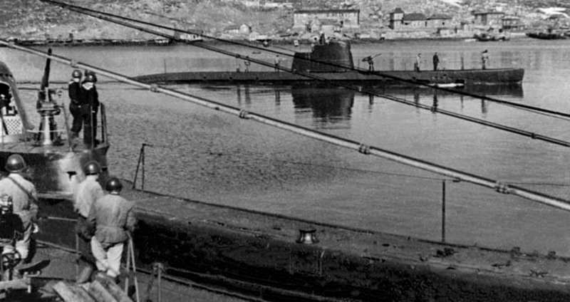 File:М-172 с Щ-422.gif