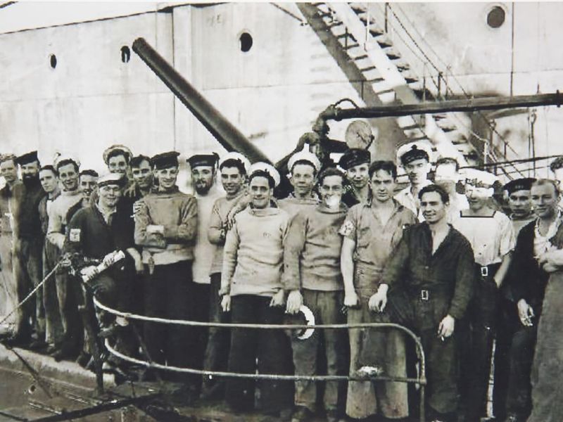 File:Сарацин команда.jpeg
