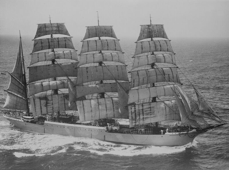 Plik:Magdalene Vinnen II (Sedov).jpg