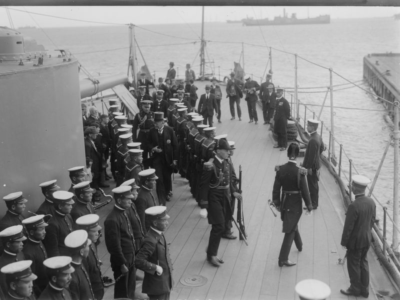 Archivo:Asama 1920 melburn 7.jpg