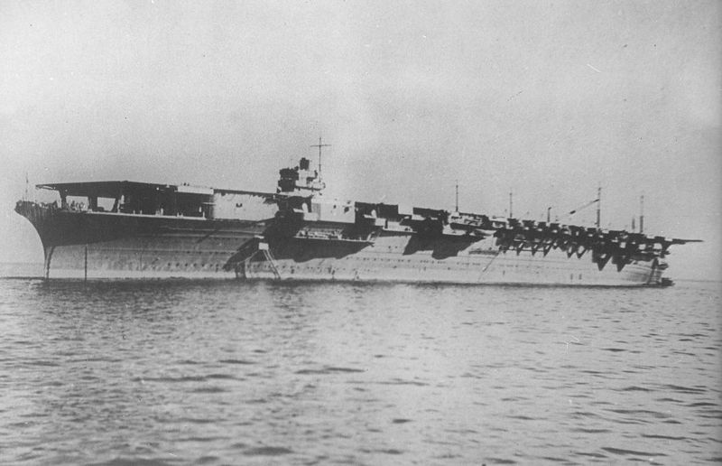 Plik:Zuikaku (1939).jpg