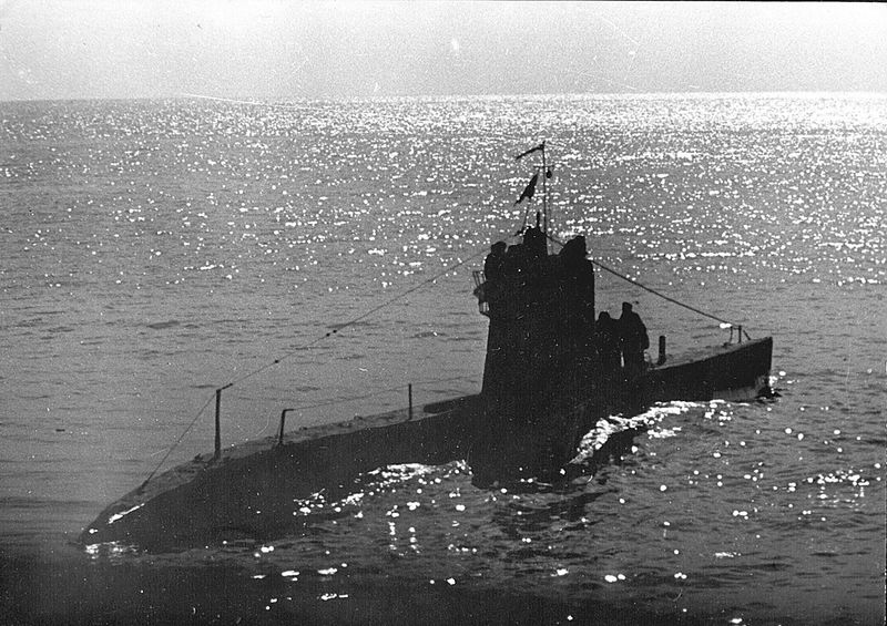 File:Подводная лодка М-120.jpg