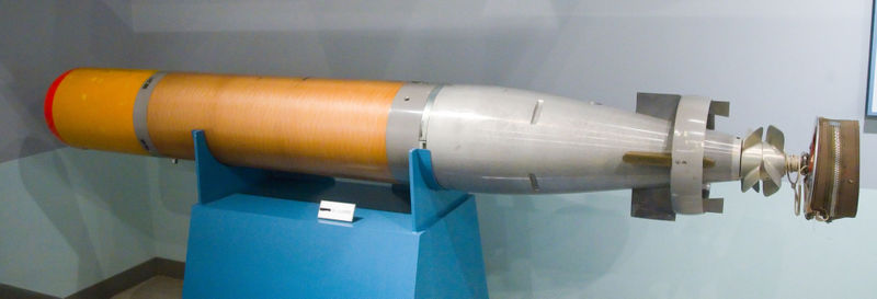 Plik:Mk44 torpedo Kanoya Museum.jpg