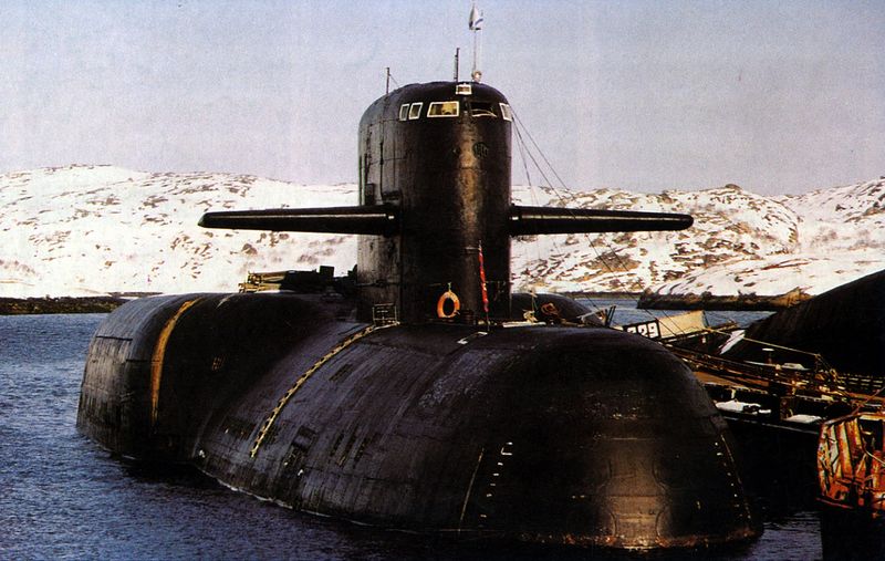 File:КС-420 пр667А.jpg