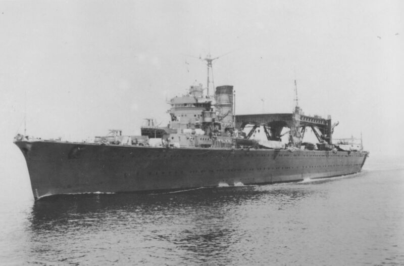 Archivo:Chitose-19380718-1.jpg