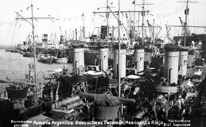 Plik:046Tucumanyotros6x10.jpg