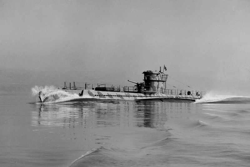 Datei:TRITONE.jpg