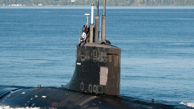 Plik:USS Jimmy Carter.jpg