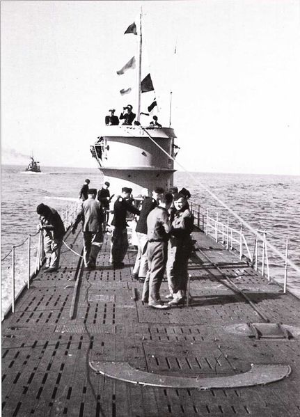 Arquivo:U-128 onTest.jpeg