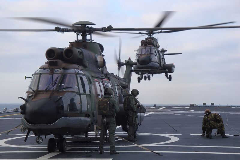 Datei:De-luchtmachtmilitairen-leren-maritieme-operaties-uit-te-voeren.jpg