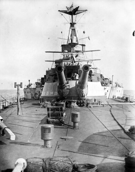 Datei:HMS Repulse 92.jpg
