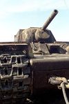 190px-This_heavy_soviet_tank_KV-1_was_lifted_from_the_bottom_of_Neva_river_spring_2003._No_crew_inside_and_its_hatches_were_half_opened.jpg