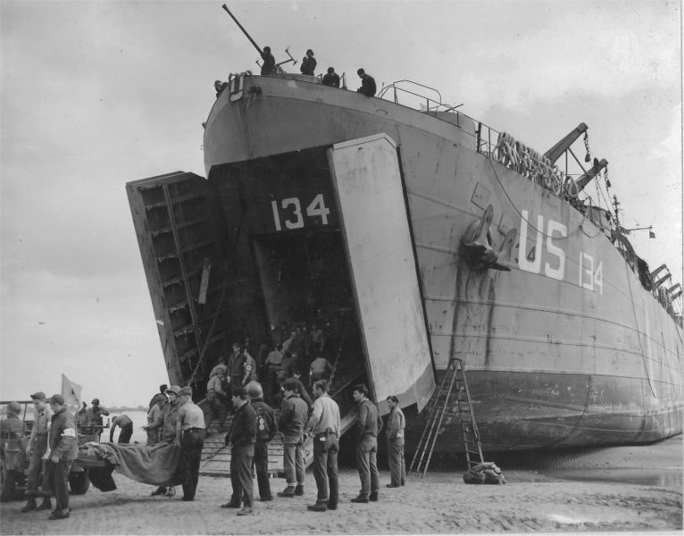 File:USS LST-134.jpg
