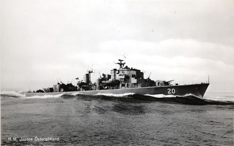 File:Hms ostergotland j20.jpg