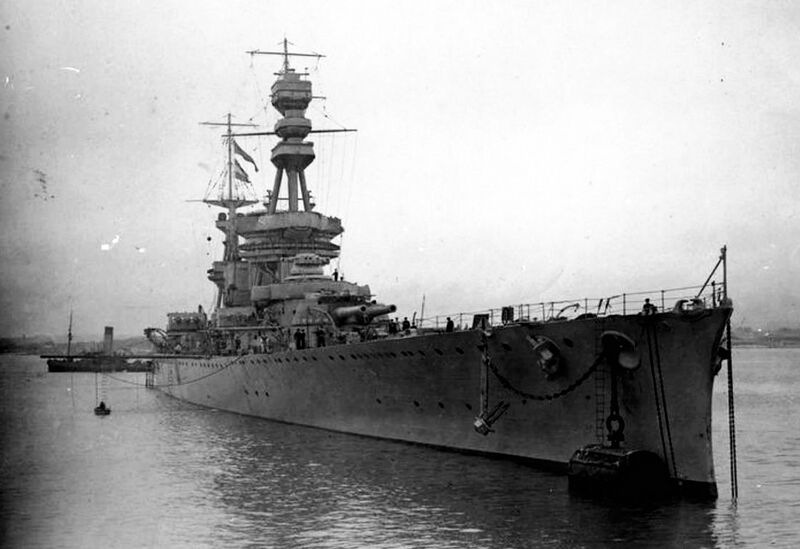Datei:HMS Glorious 09.jpg
