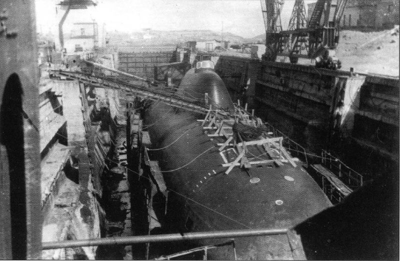 Datei:К-316 пр.705.jpg