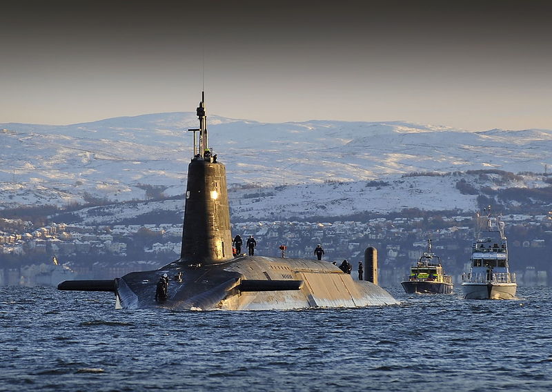 Plik:Vanguard Faslane.jpg
