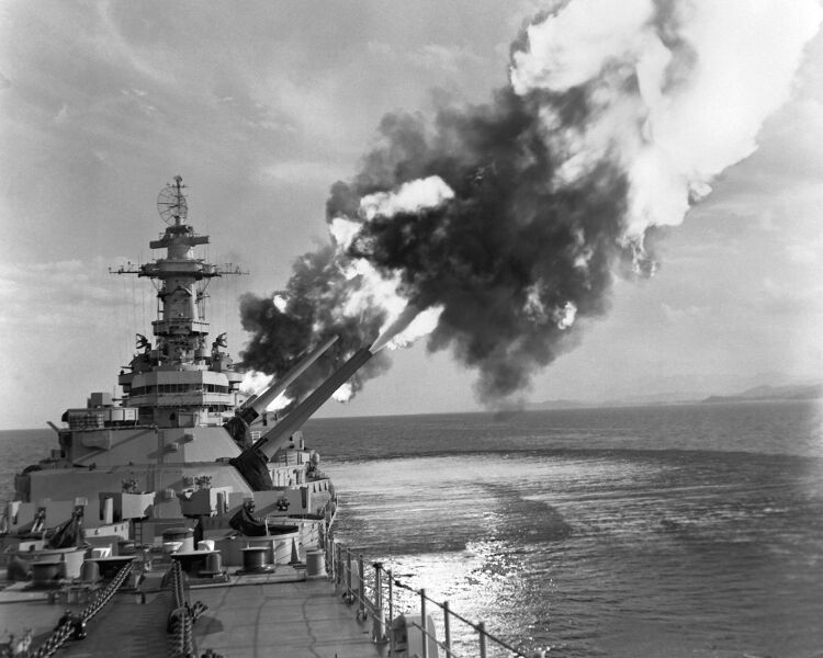 Plik:Uss-new-jersey7.jpg