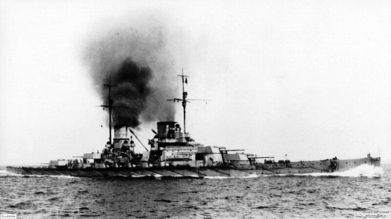 Archivo:Lutzow 02.jpg