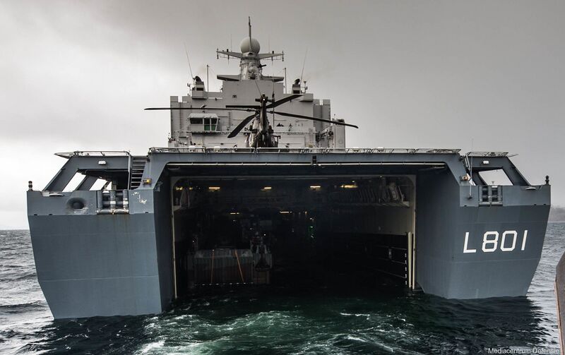 Plik:L-801-HNLMS-Johan-de-Witt-007.jpg
