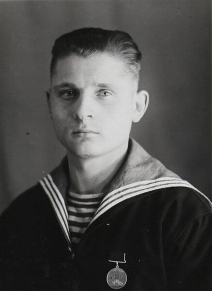 File:Огольцов Михаил Егорович.jpg