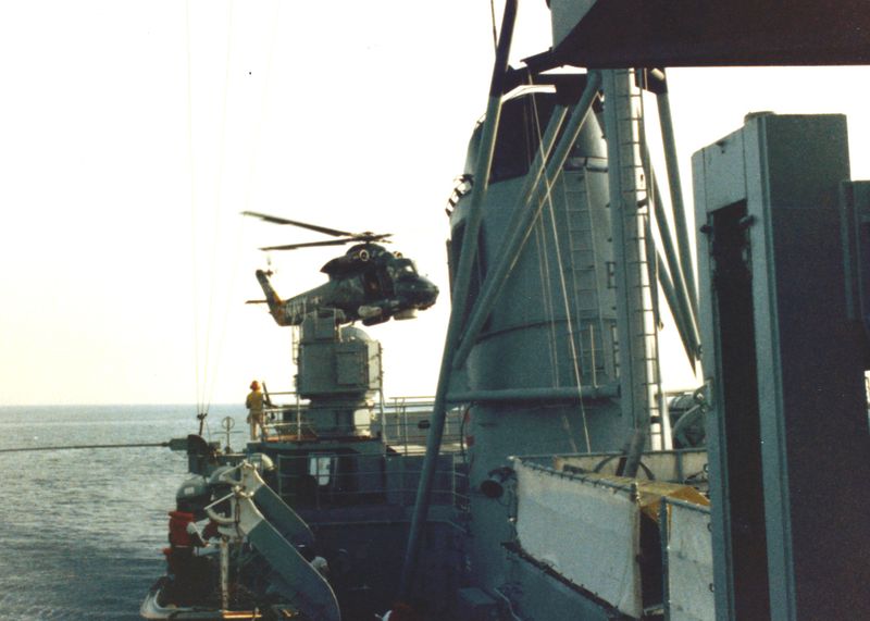 Plik:USS Du Pont Persian.jpg