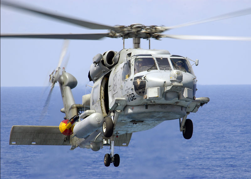 Arquivo:SH-60B Seahawk2.jpg