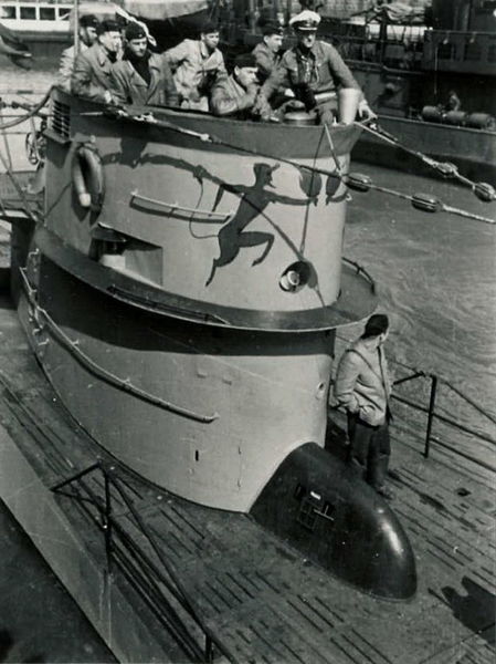 Plik:U-552.jpeg