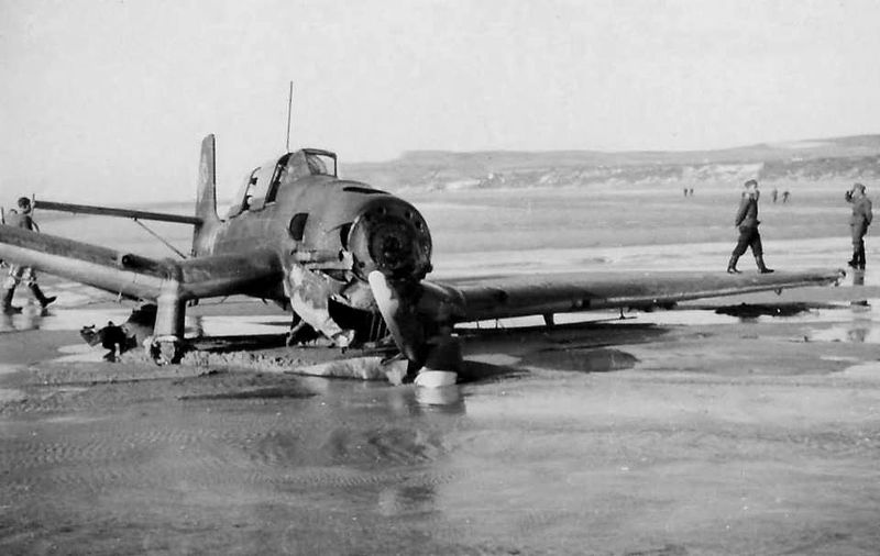 Plik:Ju-87 b7.jpg