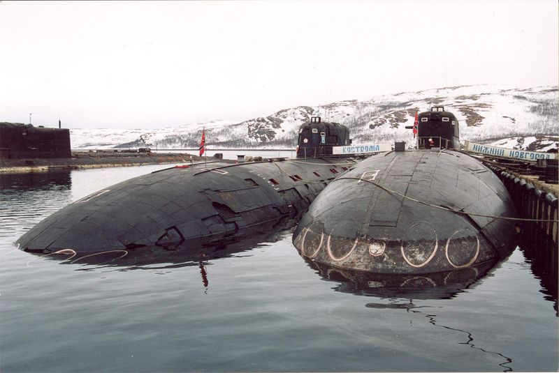 파일:На отстое в Аре Губе.jpg