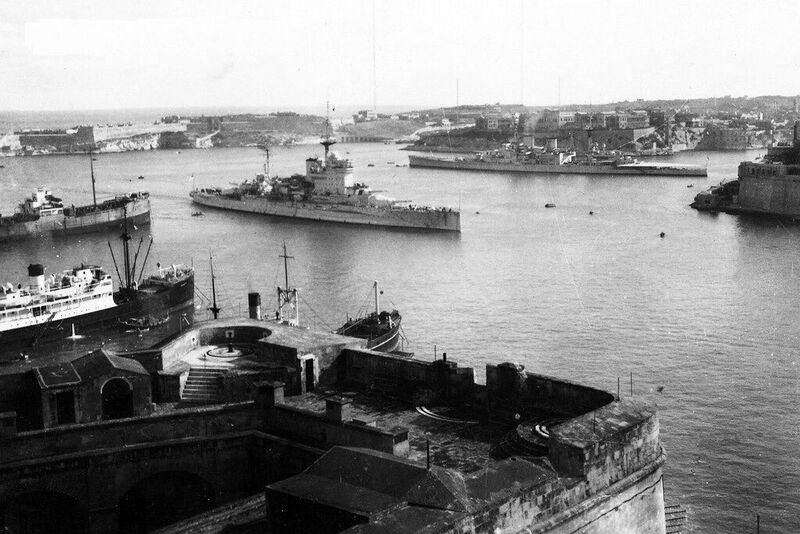 Datei:HMS Repulse 54.jpg