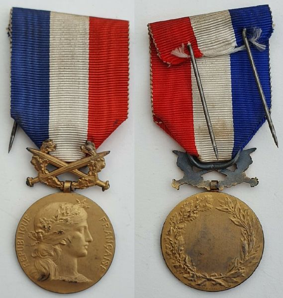 File:Médaille d'honneur des Affaires Etrangeres.jpg