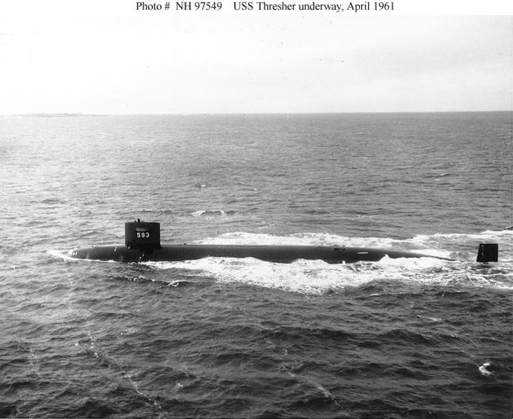 Archivo:Thresher1.jpg