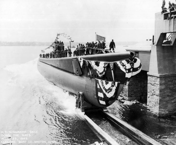 Arquivo:USS Dace 1943.jpg