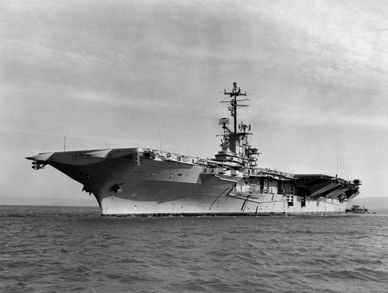 Archivo:800px-Uss oriskany cva-34.jpg