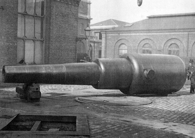 Plik:RML 9 inch 12 ton.jpg