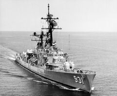 USS_Forrest_Sherman_(DD-931)_underway_at_sea_c1970s.jpg