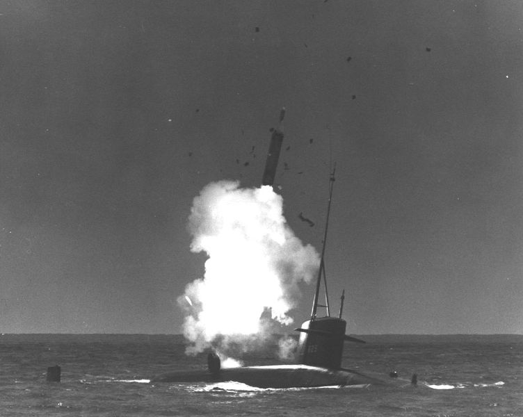 Arquivo:Ssbn625.jpg