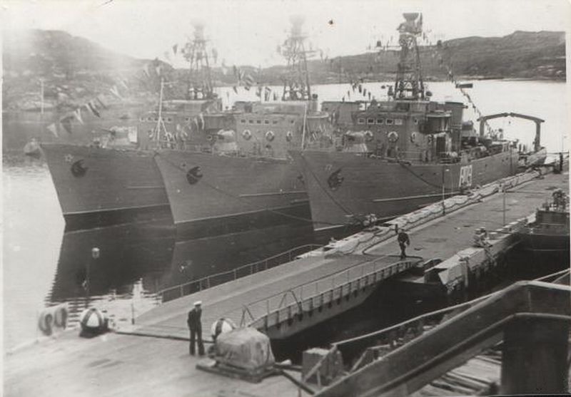 Plik:МТ-47, МТ-62.jpg