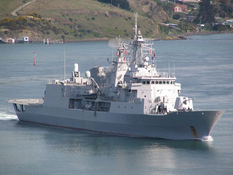 Plik:HMNZS Te Mana Harrington Point.jpg