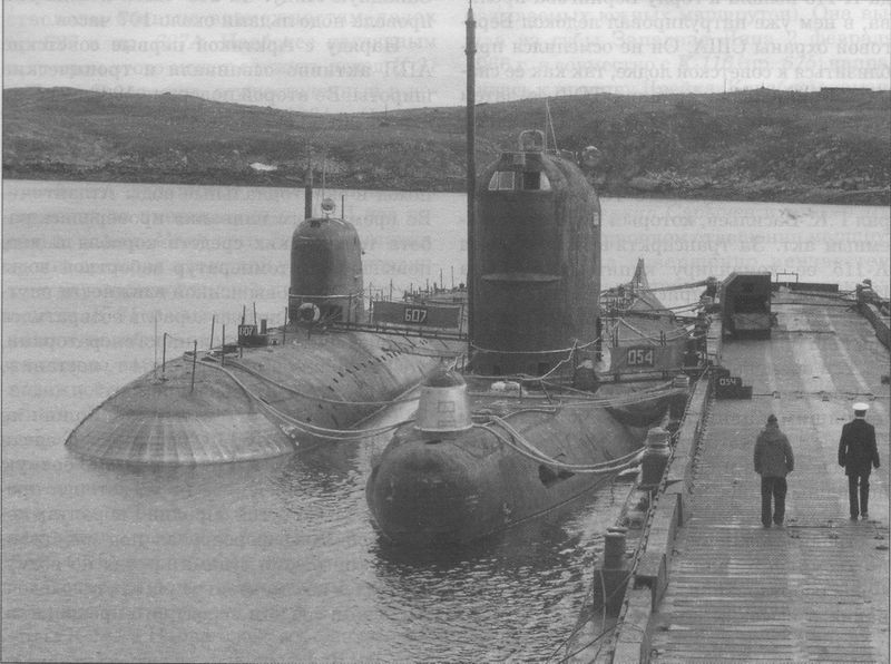File:К-54 и К-159.jpg