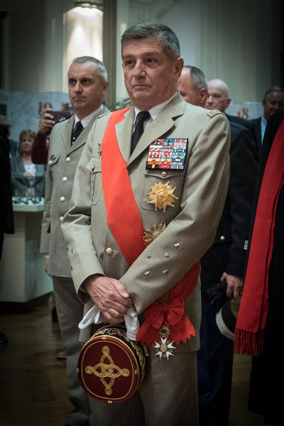 Plik:Benoît Puga octobre 2019.jpg