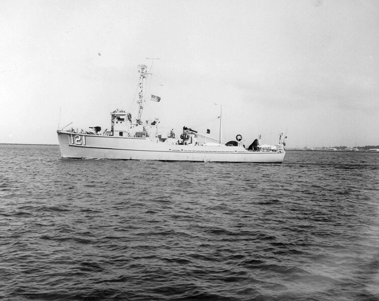 Datei:Uss bluebird 121.jpg