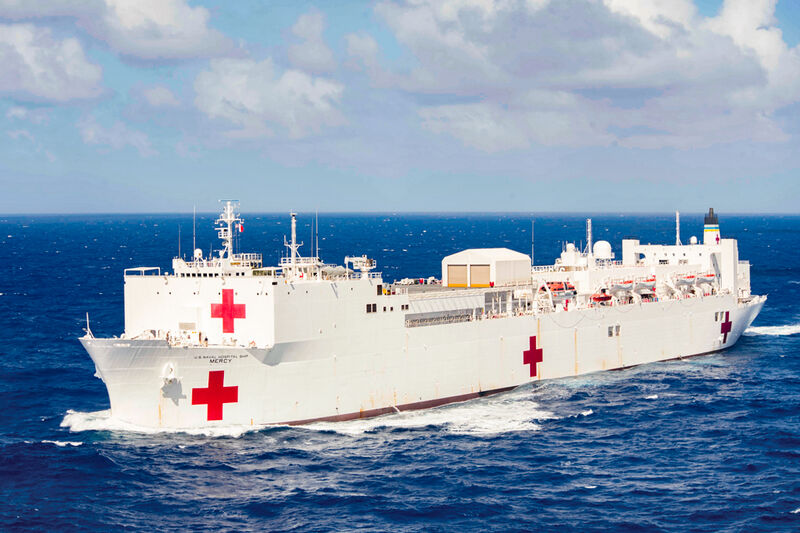 Plik:USNS Mercy.jpeg