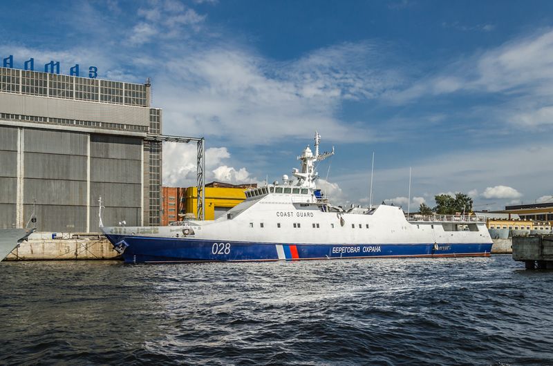 File:Coast guard boat in SPB.jpg