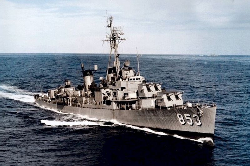 File:DD-853.jpg