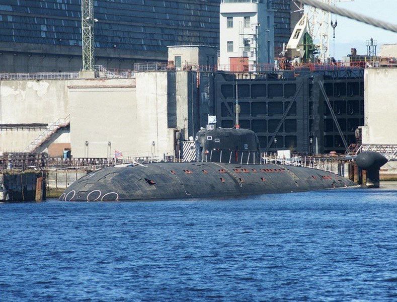 File:Б-239 Карп.jpg