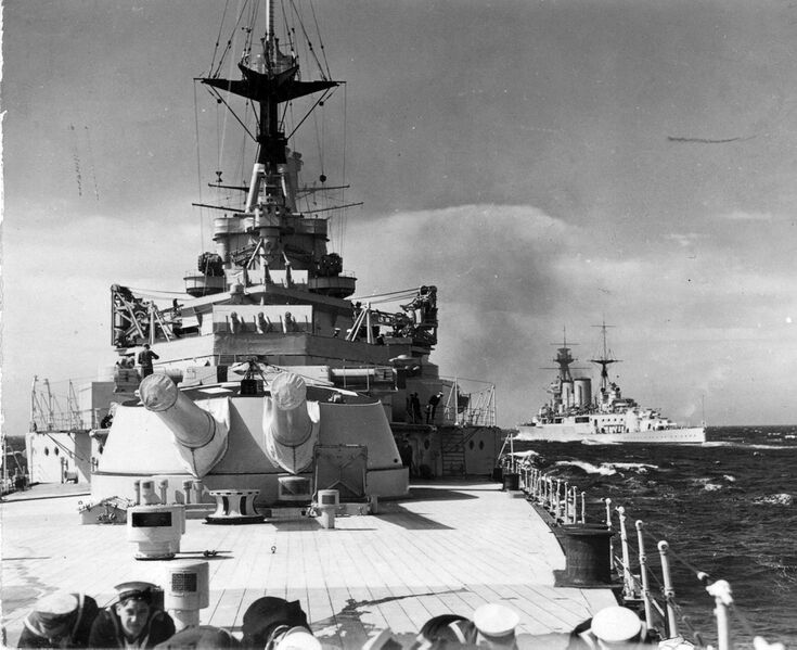 Datei:HMS Repulse 73.jpg